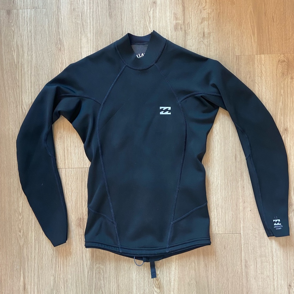Billabong men’s 1.5 mm wetsuit top size